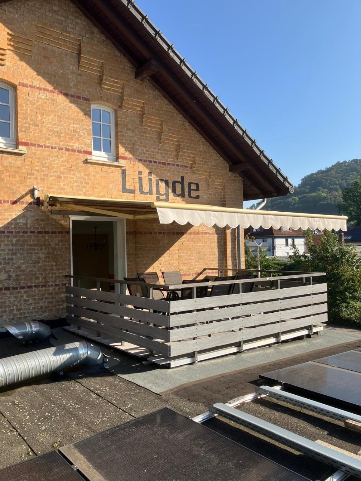 Ferienwohnung Im Bahnhof Luegde Exterior foto